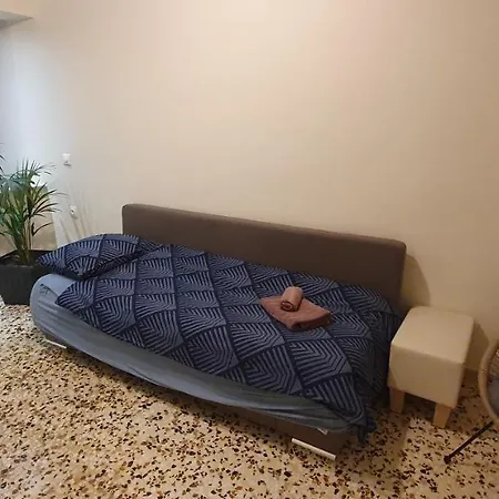 2 Bedroom Apartment *