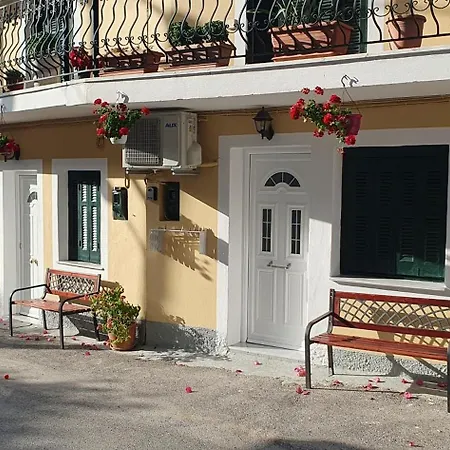 2 Bedroom Apartament